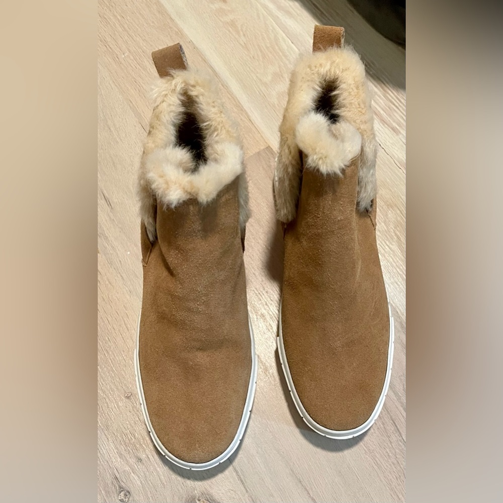 Dolce Vita Tan Fur Booties